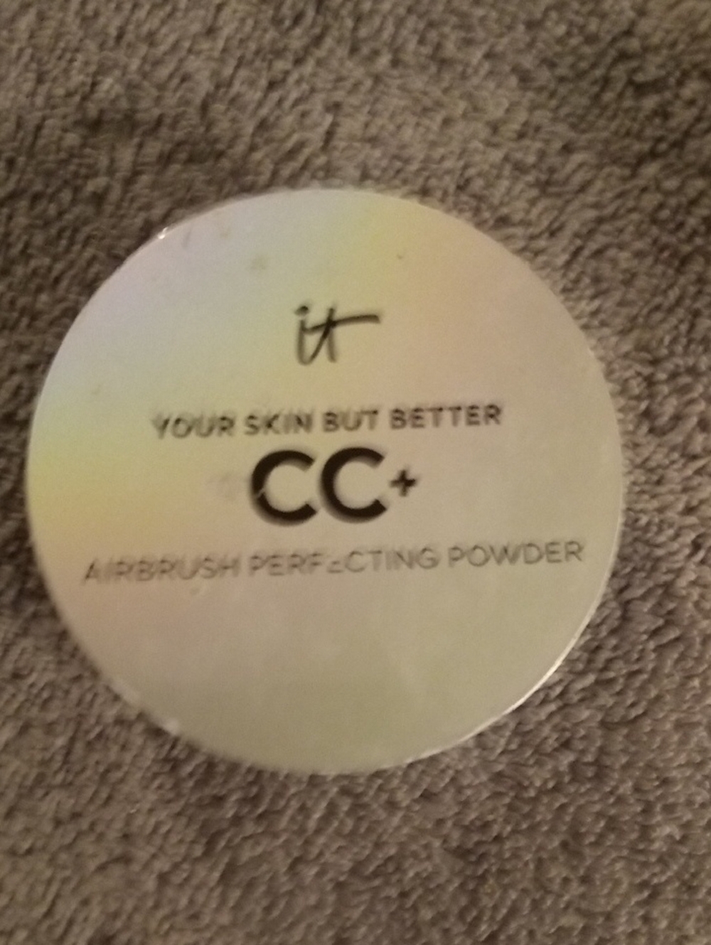 it cosmetics CC+ Airbrush Perfecting Powder - RICH